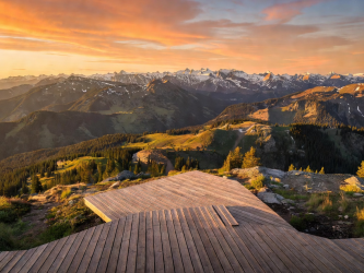 Panorama Retreat view